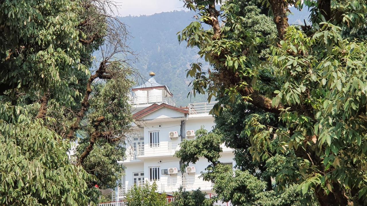 Nomadic Inn Dharamsala Zewnętrze zdjęcie