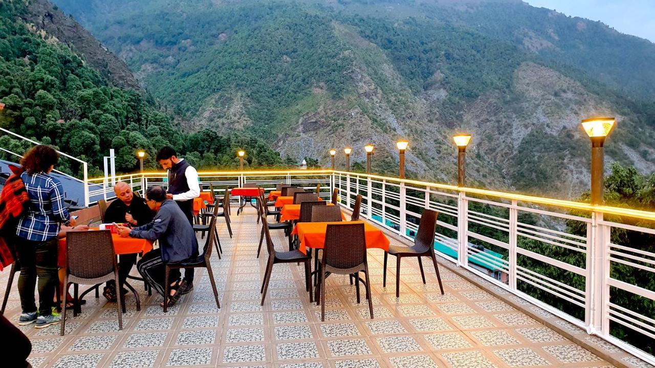 Nomadic Inn Dharamsala Zewnętrze zdjęcie